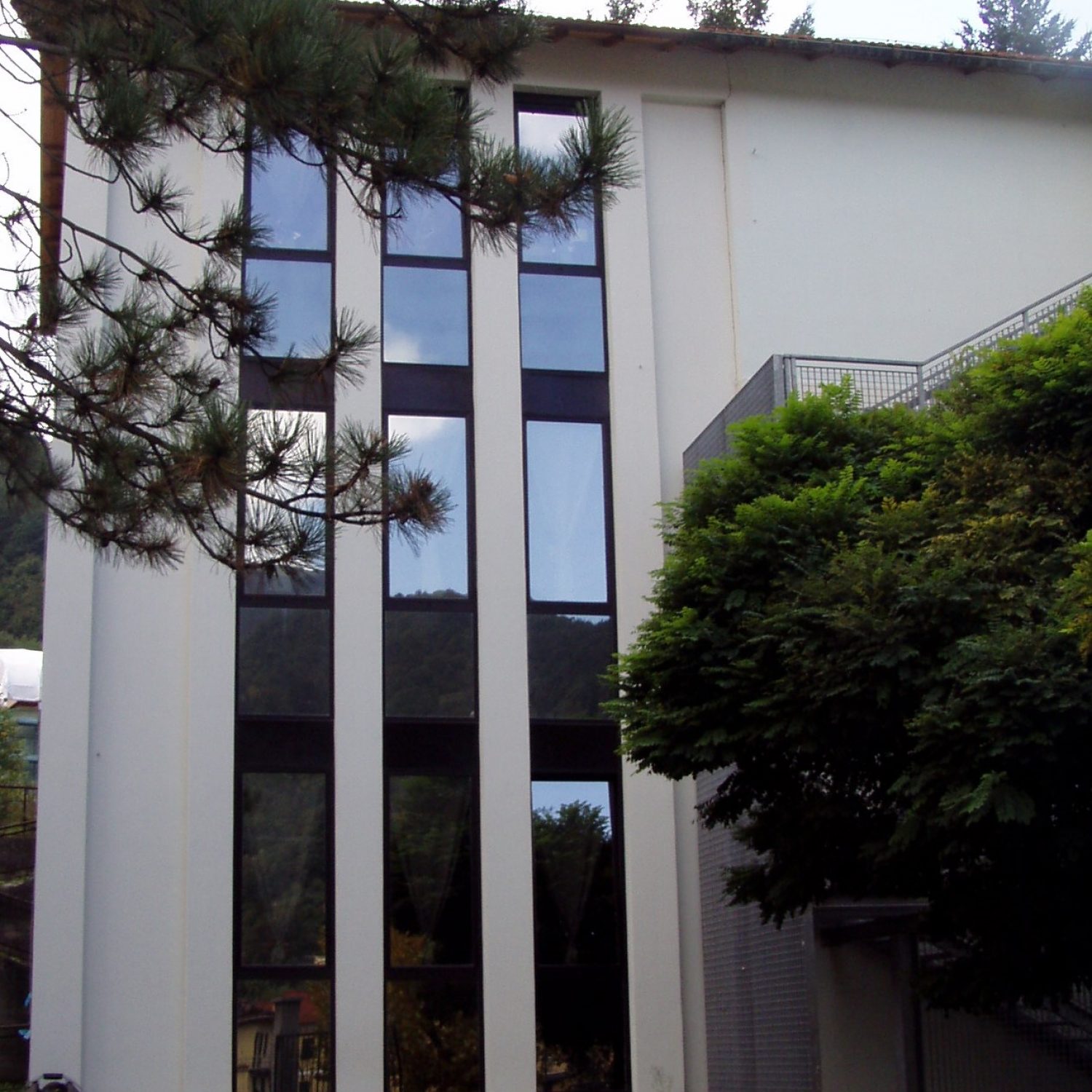 scuola-ronco-scrivia-ampliamento-infissi